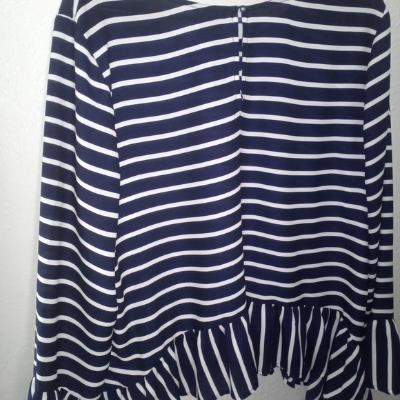 Bell Cuff Sleeve Top - Picture 2 of 2